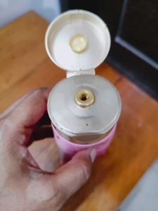 Bath &amp; Body Works Covered In RosesCrea..