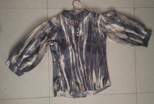 Stylish Abstract Print Puff Sleeve Top