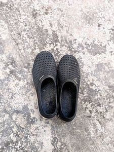 Comfortable Black Mesh Slip-On Shoes