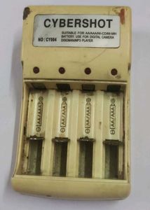 CyberShot Battery Charger CY004
