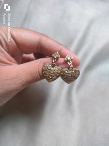 Earings