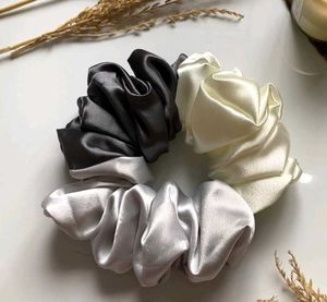 10 New Trending Scrunchies