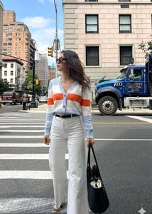 Striped V-Neck Cardigan🌷