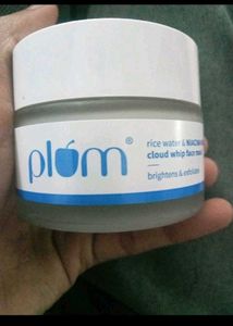 Plum Rice Water & Niacinamide Face Mask