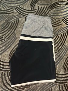 HRX Shorts For Kids Age(14-15)