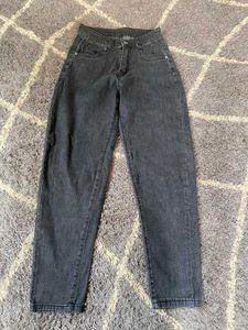 Dark Wash High-Waisted Jeans