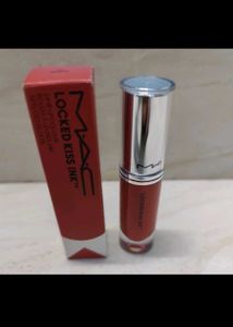 MAC Lipstick + Estee Kit