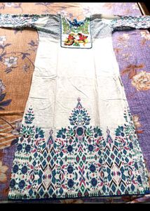 White Embroidered Kurta