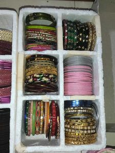 Assorted Bangle Set