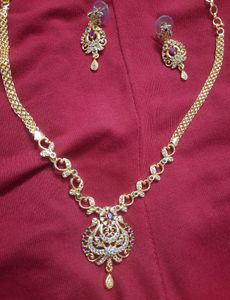 1 Gm Gold Plated Short Necklace Set With Earrings.