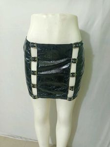 Edgy Black Sexy Buckle Skirt Size M
