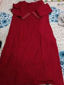 SRISHTI Embellished Red Kurta