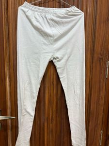 Comfortable Cream Leggings