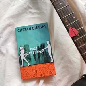 🆕 Half Girlfriend Book Chetan Bhagat Paperback