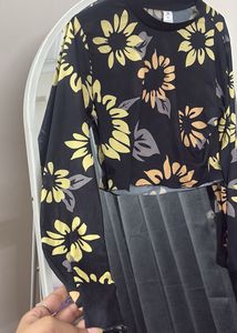 Floral Long Sleeve Crop Top