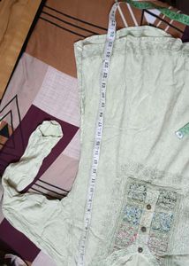 1 Green Kurta Top +2 items