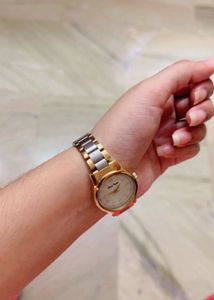 Elegant Gold and Silver Tone Watch