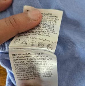 H&amp;M Blue Menorca Graphic T-Shirt Crop top