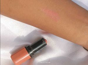 Moisturizing Lipstick - Nude Peach Shade