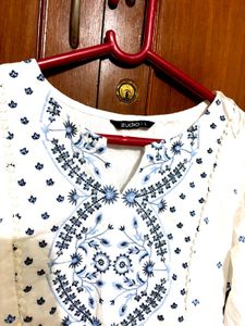 White Embroidered Kurta