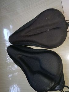 Two Cycle Seats And One Lock