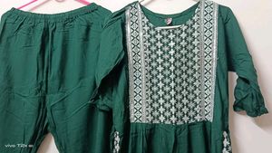 Green Kurti And Straight Pant