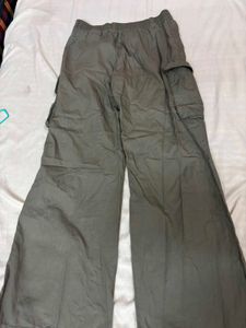 H&amp;M Canvas Cargo Trousers