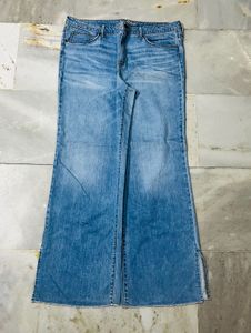 Stylish Light Wash Flare Jeans
