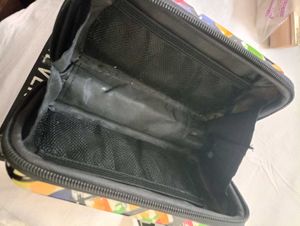 Vibrant Abstract Print Crossbody Bag
