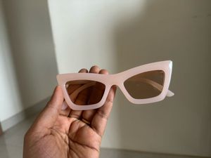 Stylish Pink Cat-Eye Sunglasses