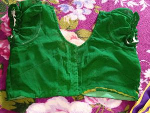 Green &amp; purple Embellished Saree