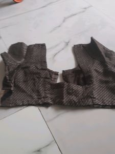 Saree   Blouse Readymade And Very Soft Sare