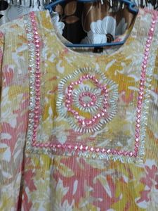 29.Embroidered Cotton Kurta
