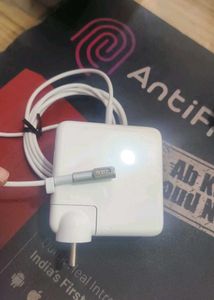 Apple macBook for sale