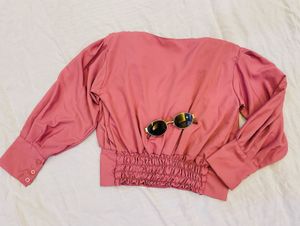 Chic Pink Ruched Long Sleeve Top