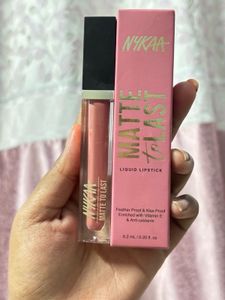 NYKAA Matte To Last Lipstick