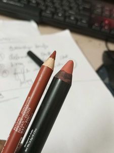 MARS Lip Liner and crayon comb