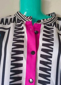 printed Kurta Set little stain is there pls check