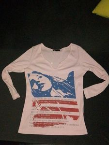 Y2k Graphic 2000s Fitted Top w Metalic Embellishme