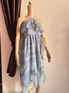 Chic Floral Ruffle Dress