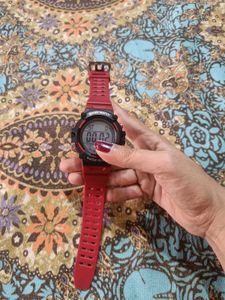 Sporty Digital Watch - Red