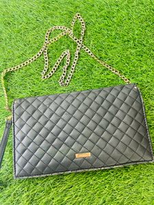 Price drop alert 🔔 ❌Aldo Black Sling Bag