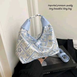 Stylish Embroidered Cosmetic Pouch