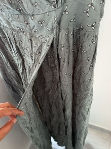 Chic Floral Wrap Midi Dress