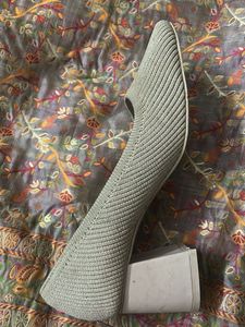 Stylish Grey Knit Block Heels