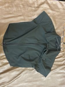 Zudio Cropped Zip-Up Collared Top