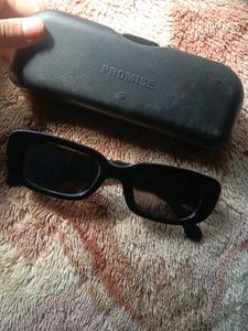 Black Fashion Sunglasses