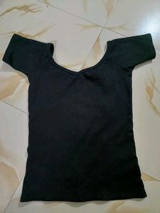 Graphic Print V-Neck T-Shirt