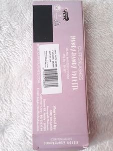 CUFFS N LASHES HANDY-DANDY EYESHADOW PALETTE; Mix