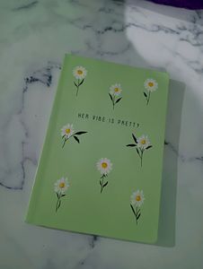 Cute Aesthetic Dairy 🕊️📗